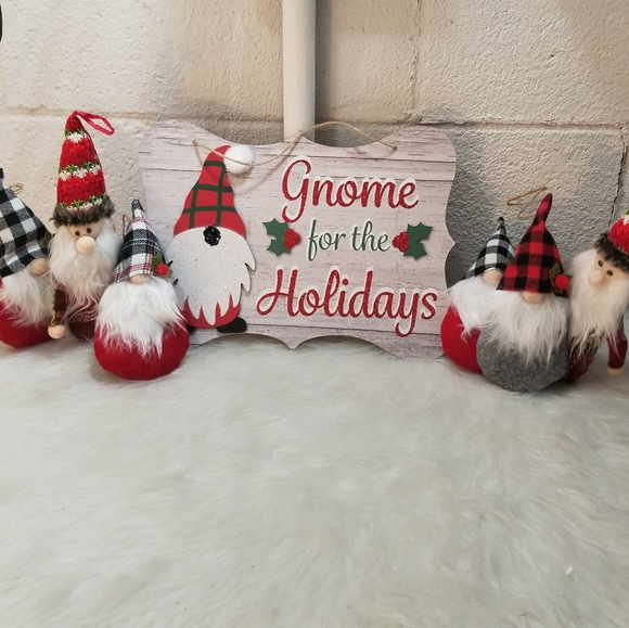 New Mix Other - Christmas GNOMES Holiday Bundle Decor